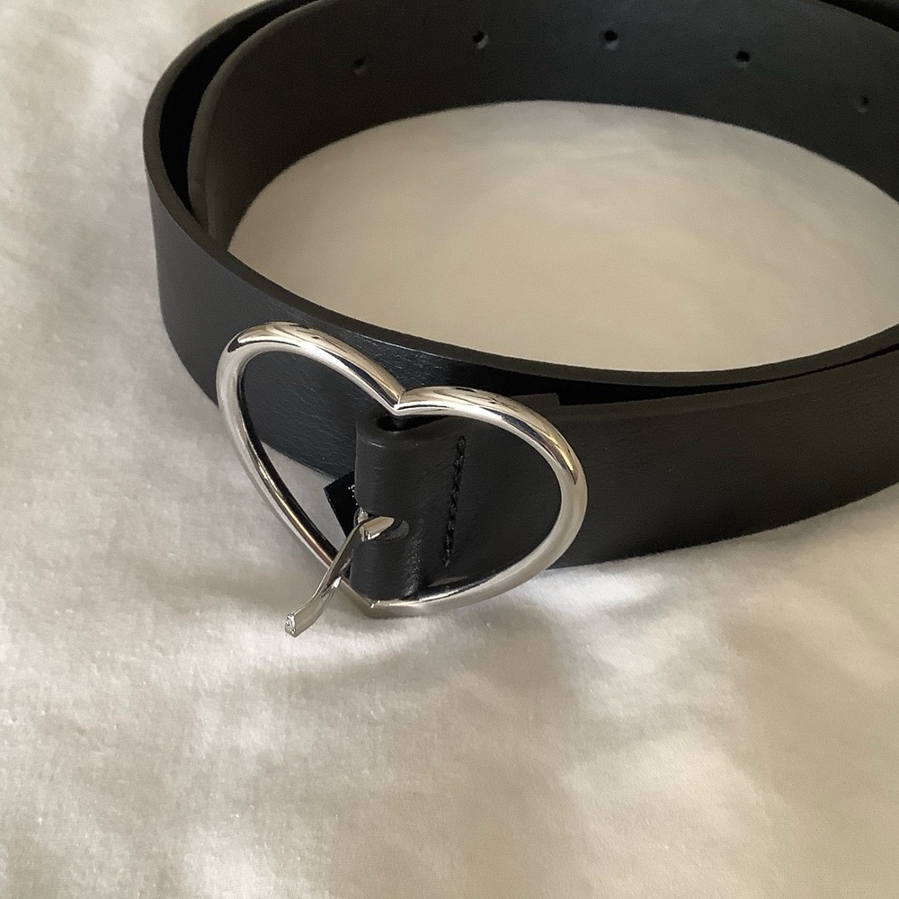 Brandy Melville Black Buckle Belt with Silver Heart OSFA